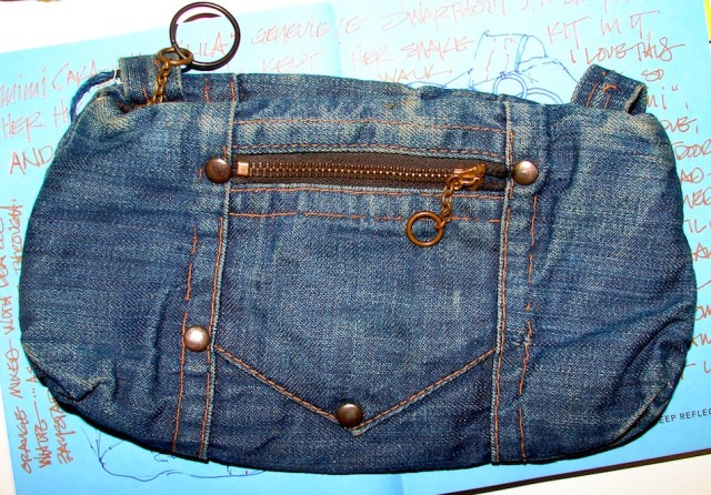 W16 6 21 BI MIMI BAG 03