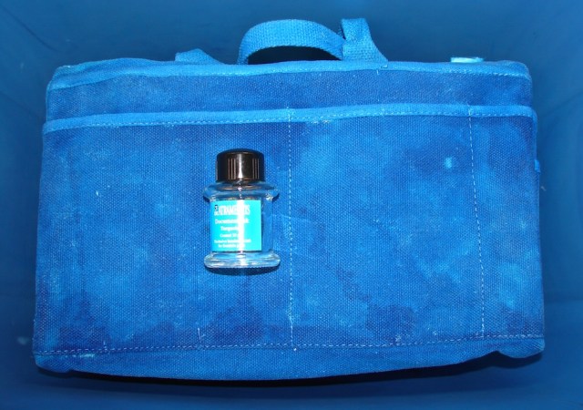 W16 8 3 DEA DOC BAG 02